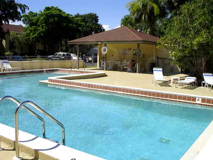 SPRINGWOOD Community Pool and Cabana